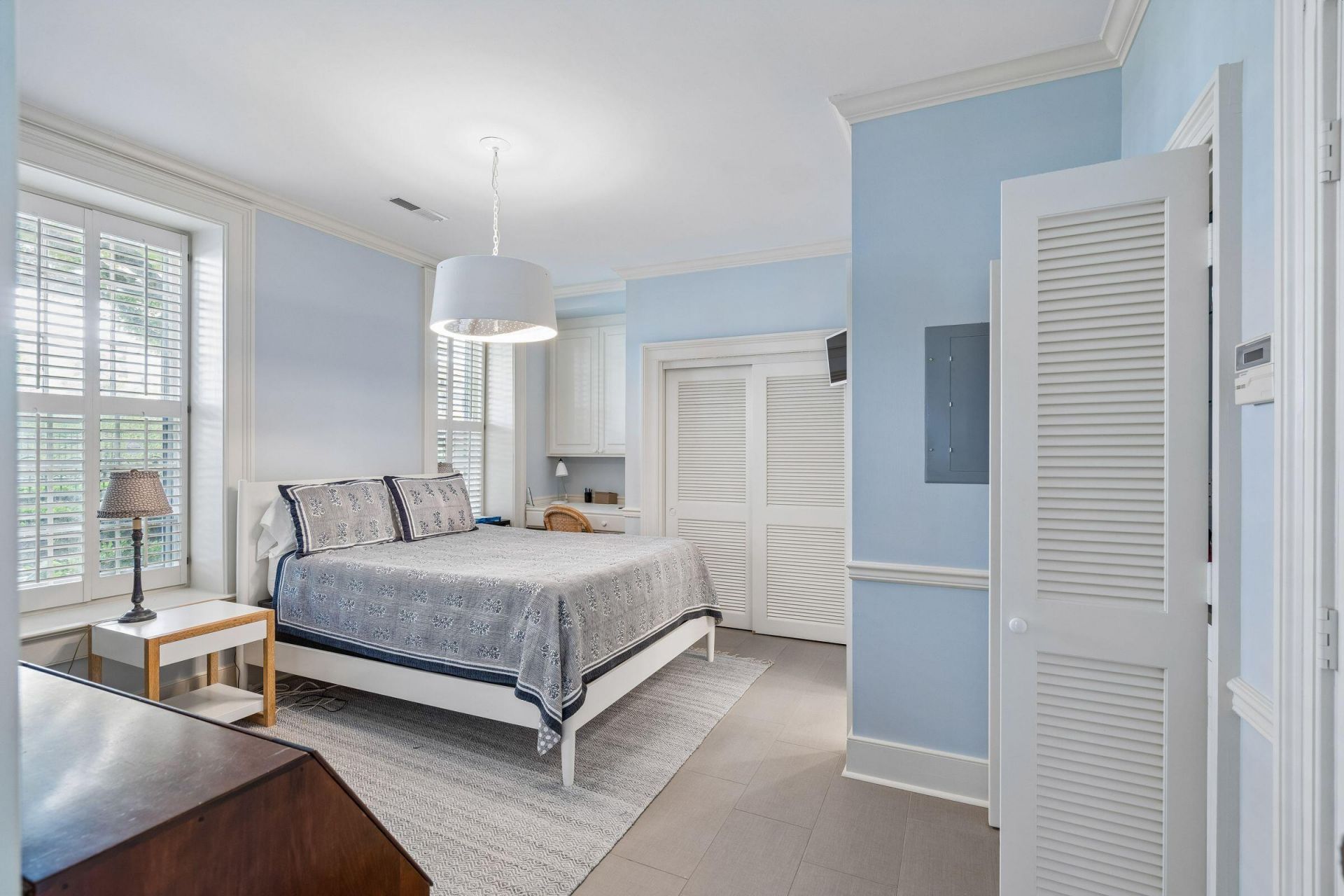 3 Lamboll Street Photo 58