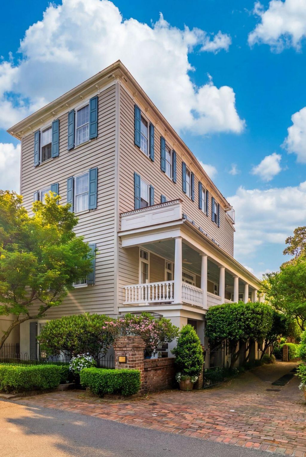 3 Lamboll Street Photo 6