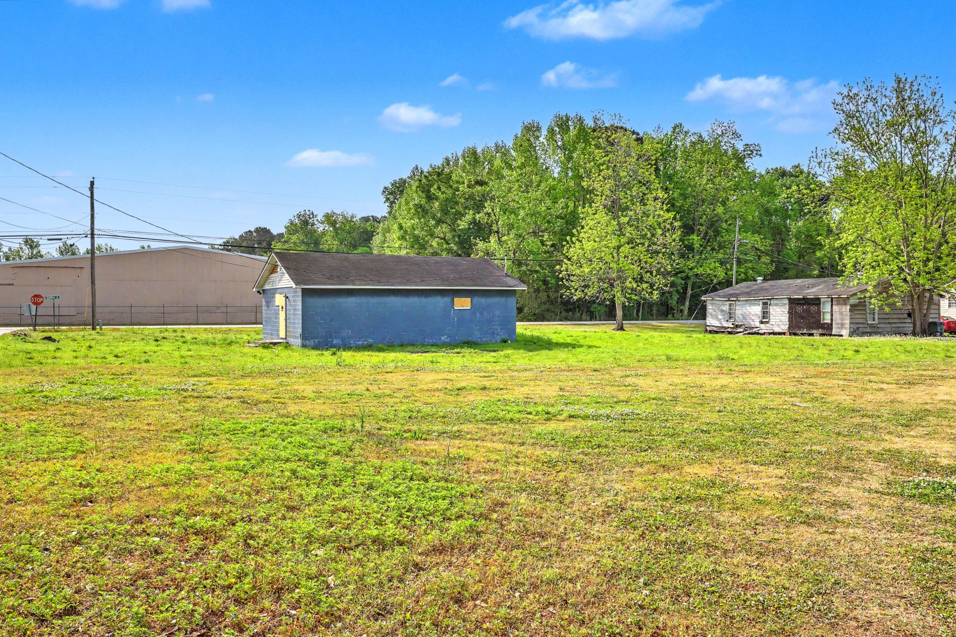 530 S Church Street Photo 8