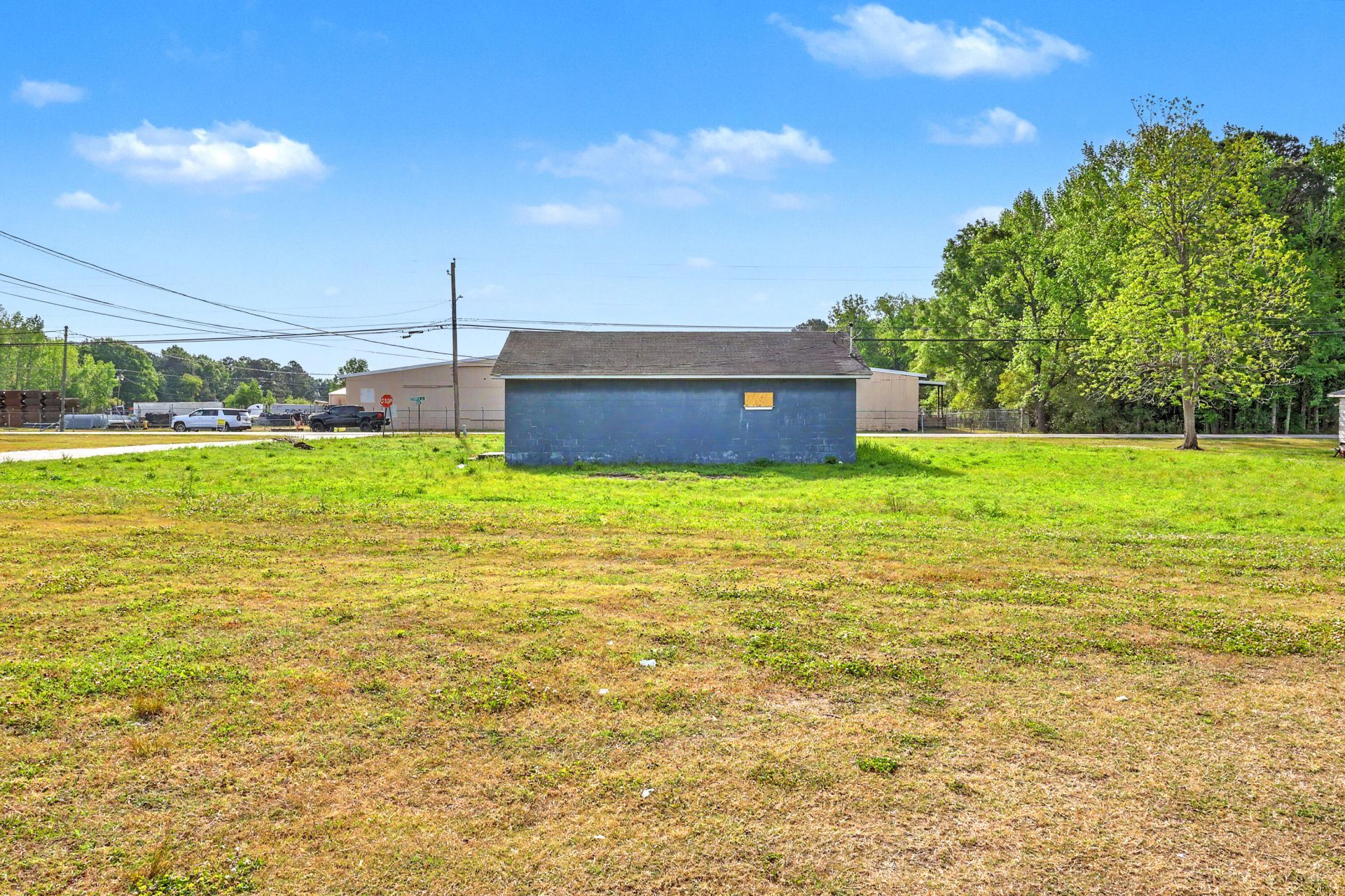 530 S Church Street Photo 9