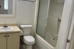 1211 Metze Road photo 4