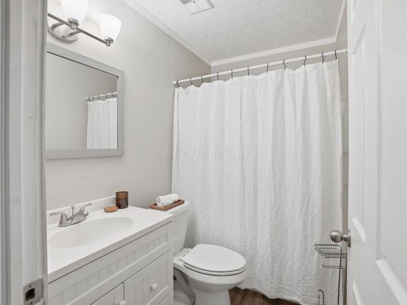 2670 Diane Place, Columbus, OH 43207 Photo 14
