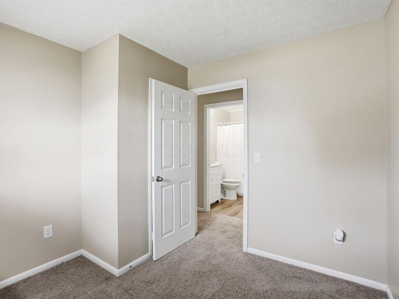 2670 Diane Place, Columbus, OH 43207 Photo 18
