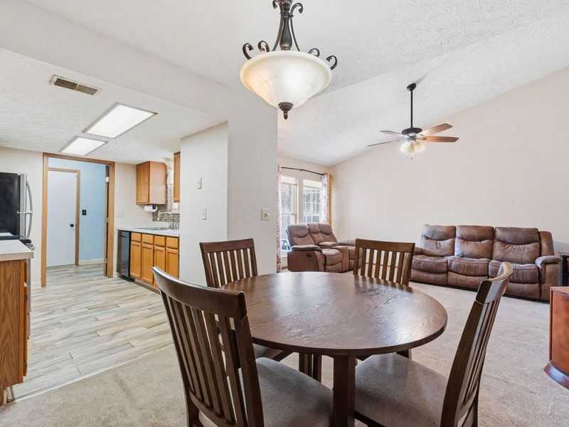 5574 Parkshire Drive, Columbus, OH 43229 Photo 11