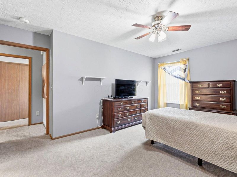 5574 Parkshire Drive, Columbus, OH 43229 Photo 17