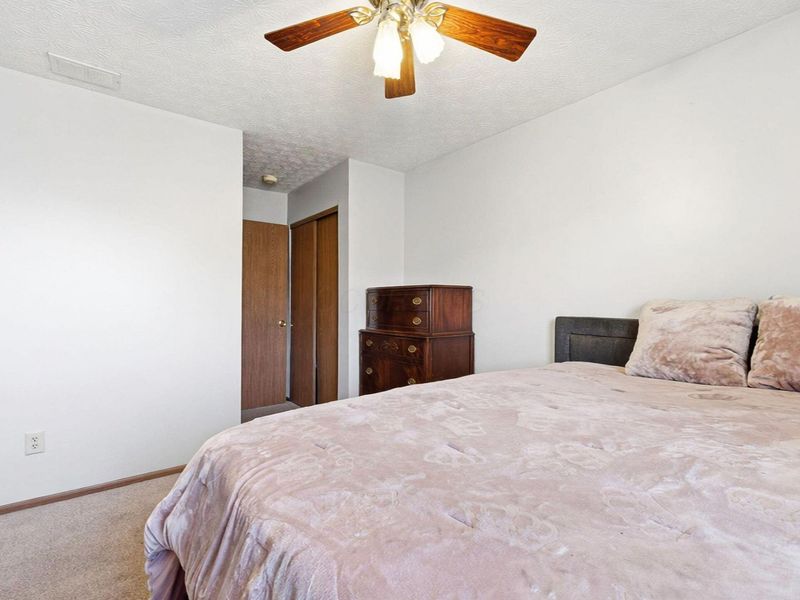 5574 Parkshire Drive, Columbus, OH 43229 Photo 25