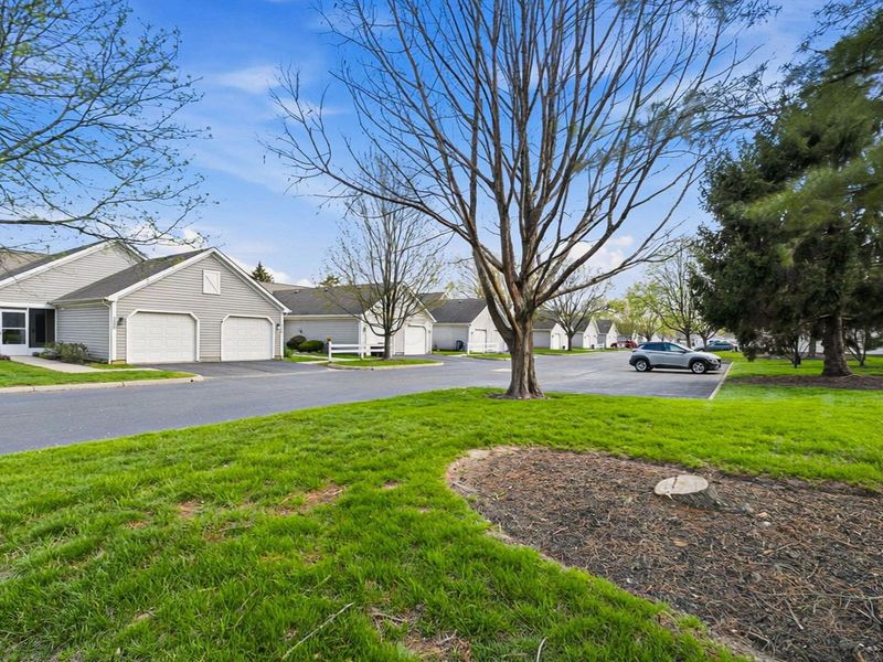 5574 Parkshire Drive, Columbus, OH 43229 Photo 3