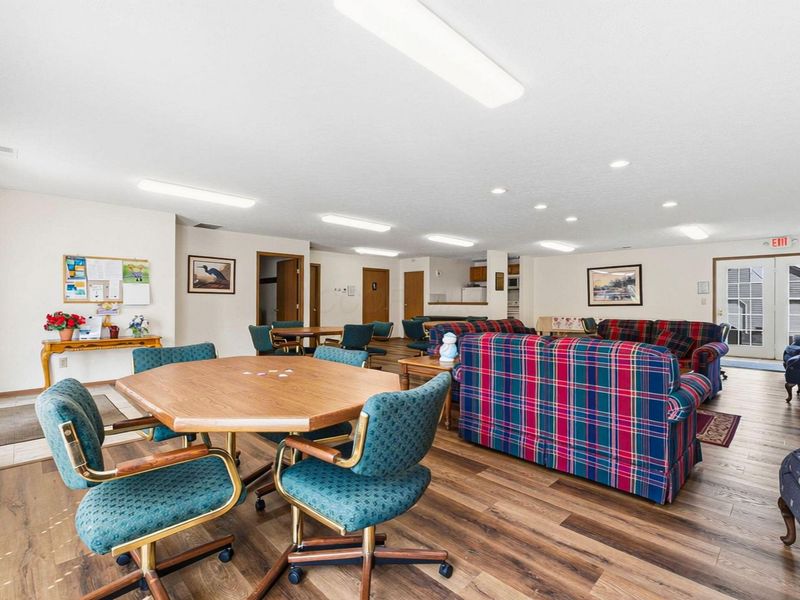 5574 Parkshire Drive, Columbus, OH 43229 Photo 33