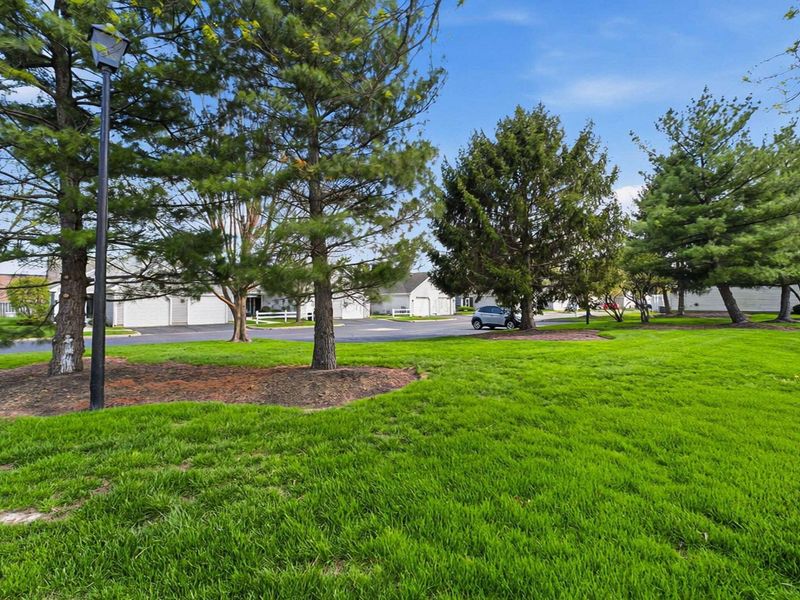 5574 Parkshire Drive, Columbus, OH 43229 Photo 37