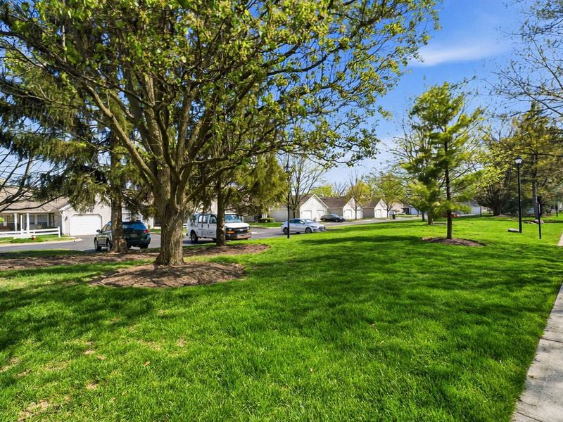 5574 Parkshire Drive, Columbus, OH 43229 Photo 38