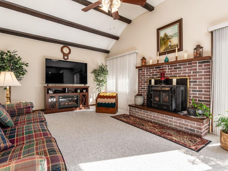 1200 Spring Valley Road, London, OH 43140 Photo 9