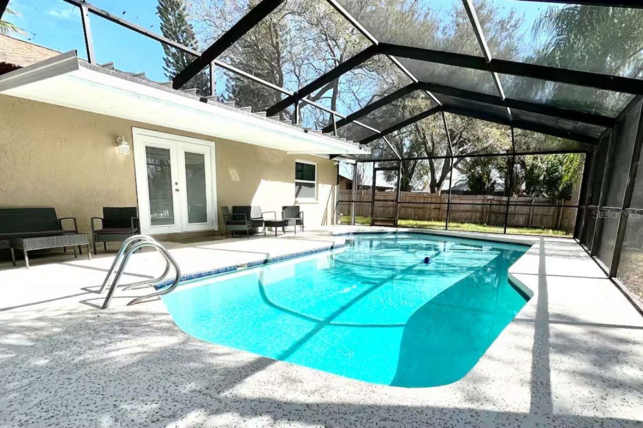 6506 Seafairer Drive, Tampa, FL 33615 Photo