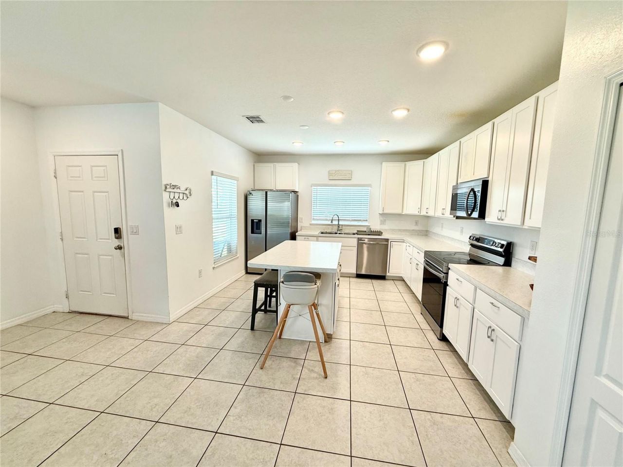 4910 Coral Castle Drive, Kissimmee, FL 34746 Photo