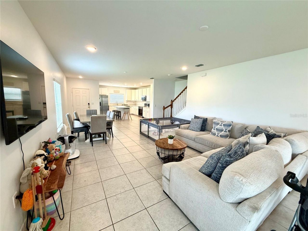 4910 Coral Castle Drive, Kissimmee, FL 34746 Photo