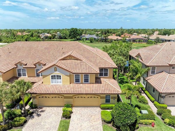 8432 MIRAMAR WAY , LAKEWOOD RANCH, FL 34202