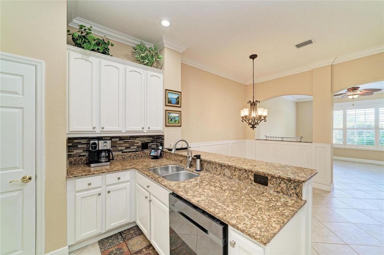 8432 Miramar Way, Lakewood Ranch, FL 34202 Photo