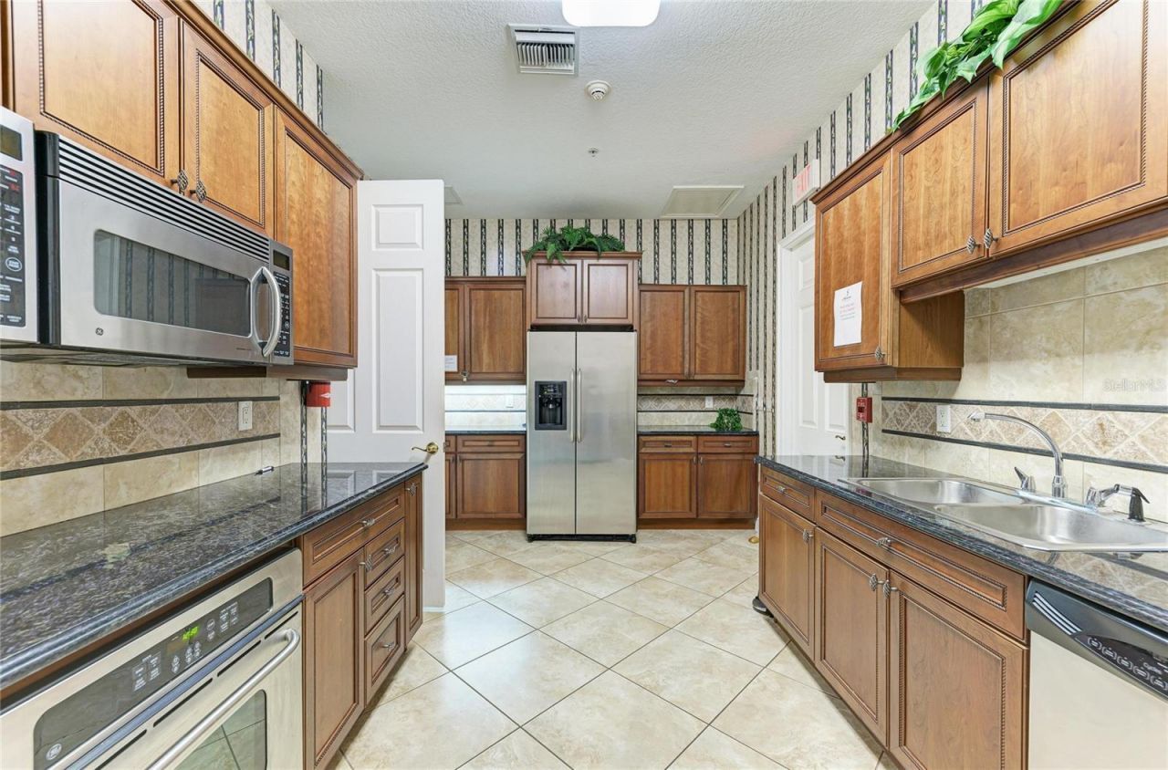 8432 Miramar Way, Lakewood Ranch, FL 34202 Photo