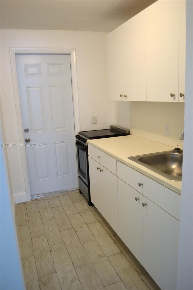1037 SW 4th St, Unit 4, Miami, FL 33130 Photo