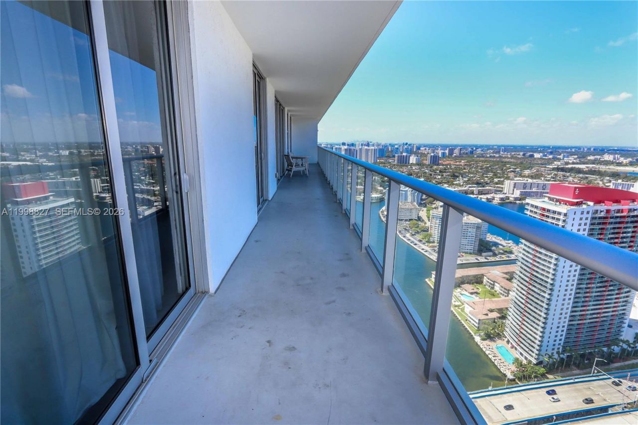4010 S Ocean Dr, Unit T4004, Hollywood, FL 33019 Photo