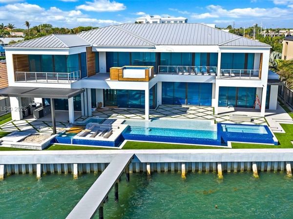 19709 Harbor Rd , Jupiter, FL 33469