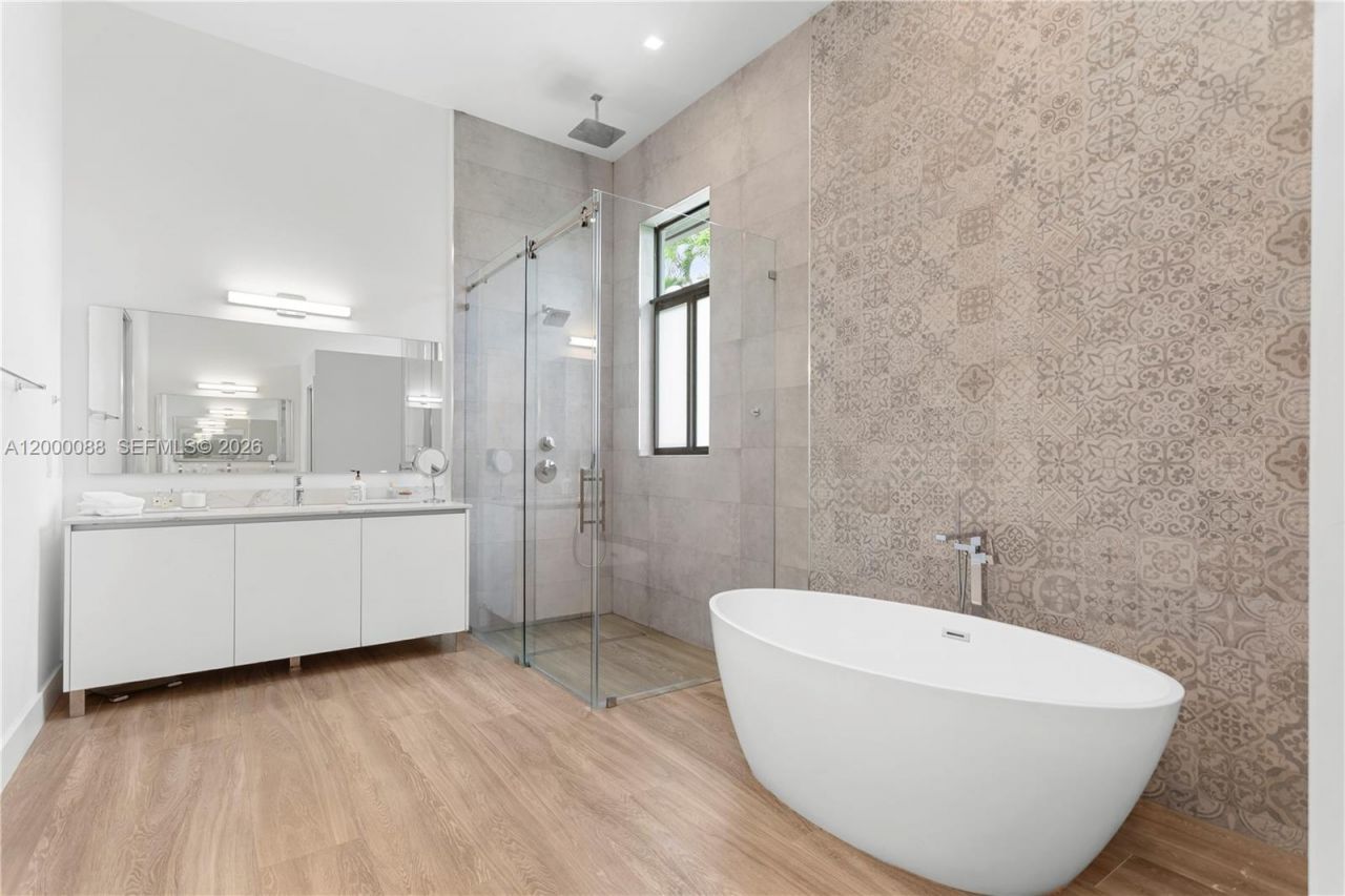 10251 SW 136th St, Miami, FL 33176 Photo