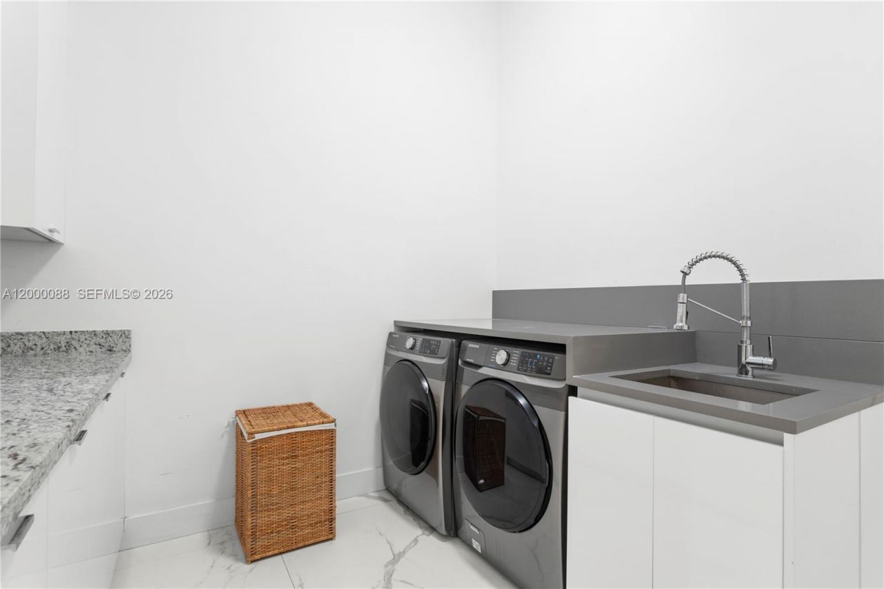 10251 SW 136th St, Miami, FL 33176 Photo