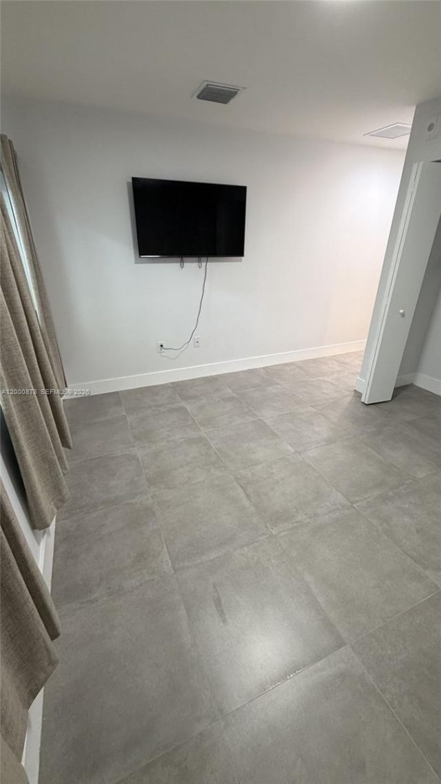 645 Palmetto Dr, Unit 12, Miami Springs, FL 33166 Photo