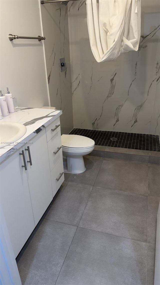 645 Palmetto Dr, Unit 12, Miami Springs, FL 33166 Photo