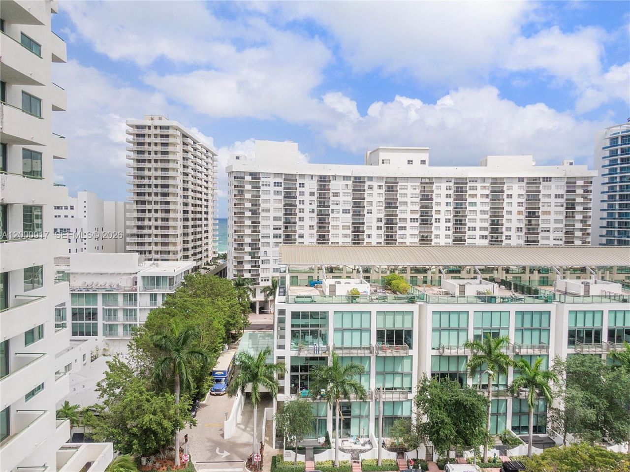 6000 Collins Ave, Unit 527, Miami Beach, FL 33140 Photo