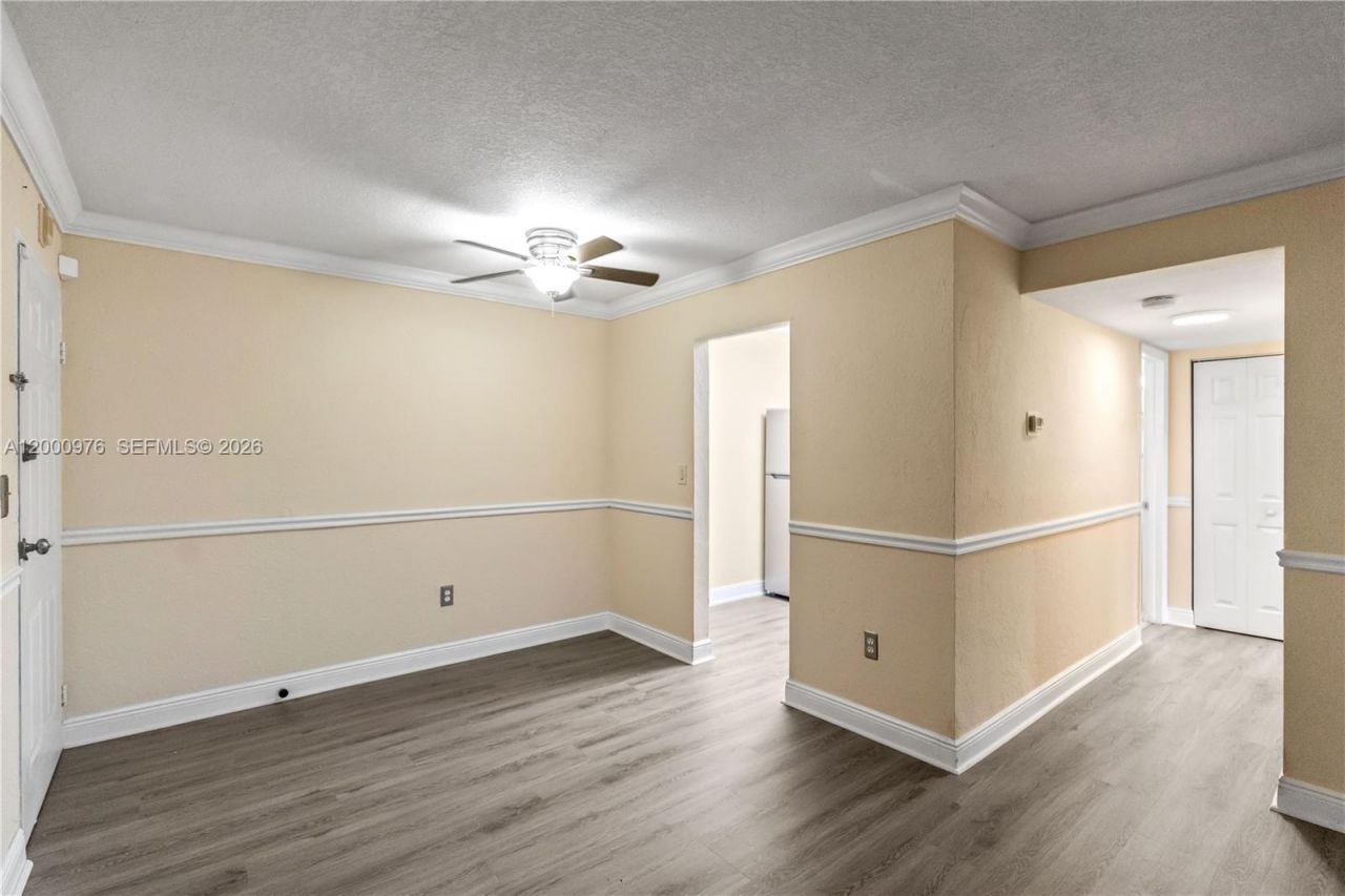 9441 SW 76th St , Unit V32, Miami, FL 33173 Photo