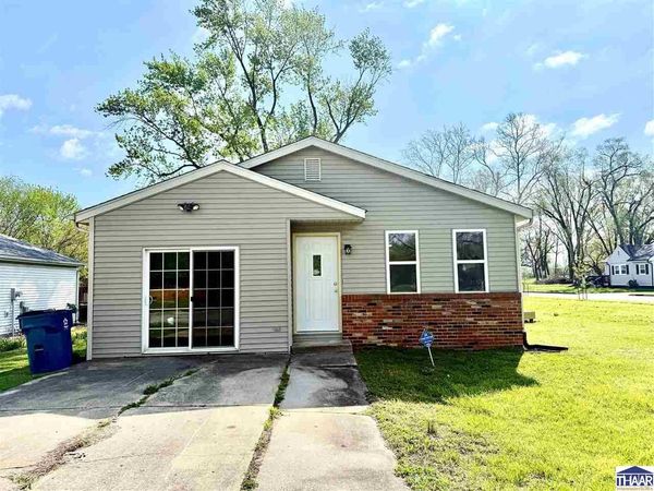 1605 N 29th Street, Terre Haute, IN 47804
