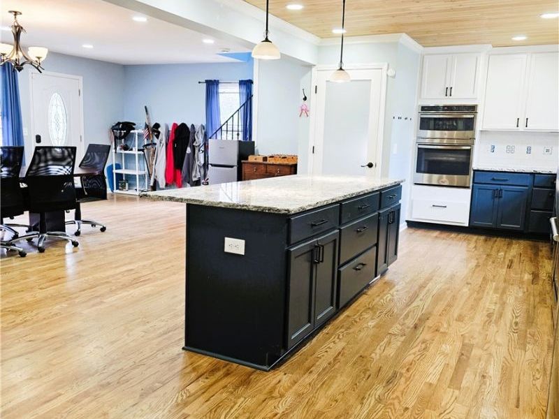 262 Stanmary Drive, Berea, OH 44017 Photo 3