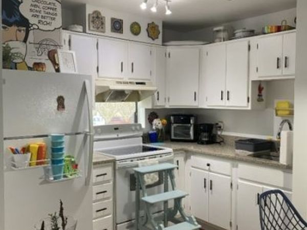 6 E Blackwell St Apt 2C, Dover, NJ 07801