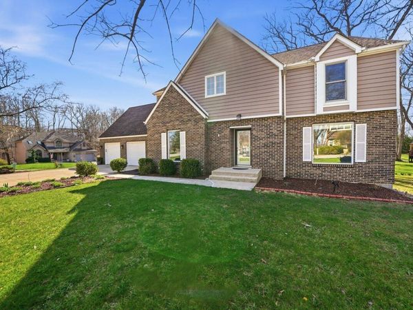 188 Amhurst Place, Valparaiso, IN 46385