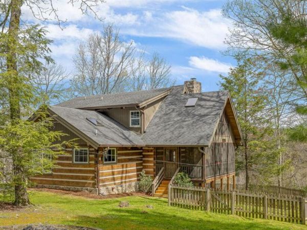 2318 Little Bend Road, Signal Mountain, TN 37377