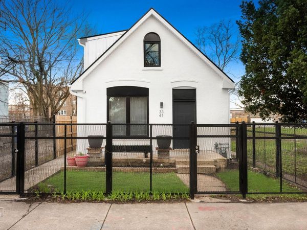 3341 W Iowa Street , Chicago, IL 60651