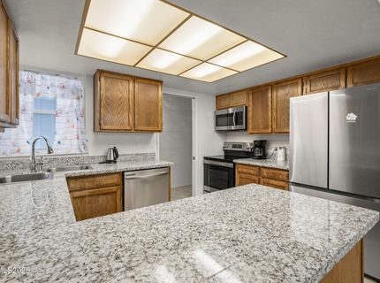 1505 Shadow Lane, Sparks, NV 89434 Photo