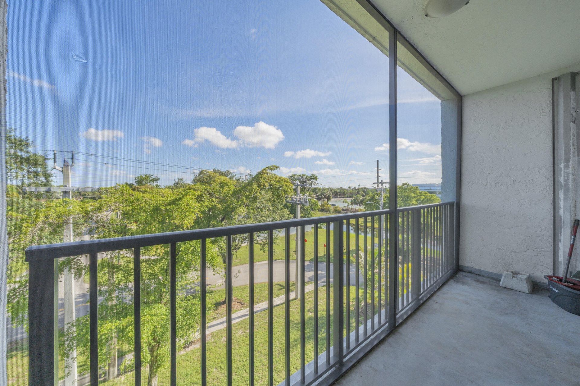 7541 NW 16th Street, Unit 1411, Plantation, FL 33313 Photo