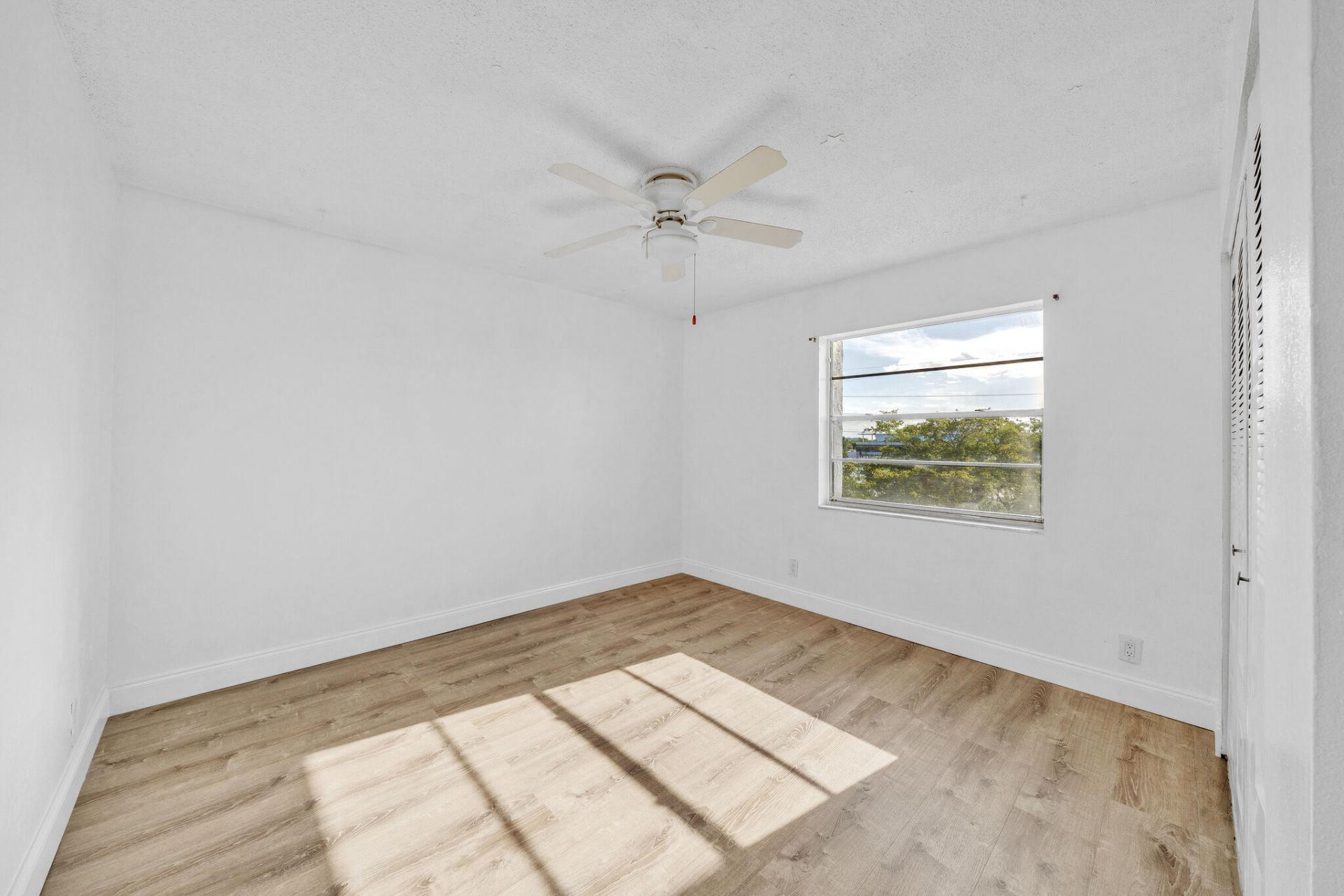 7541 NW 16th Street, Unit 1411, Plantation, FL 33313 Photo