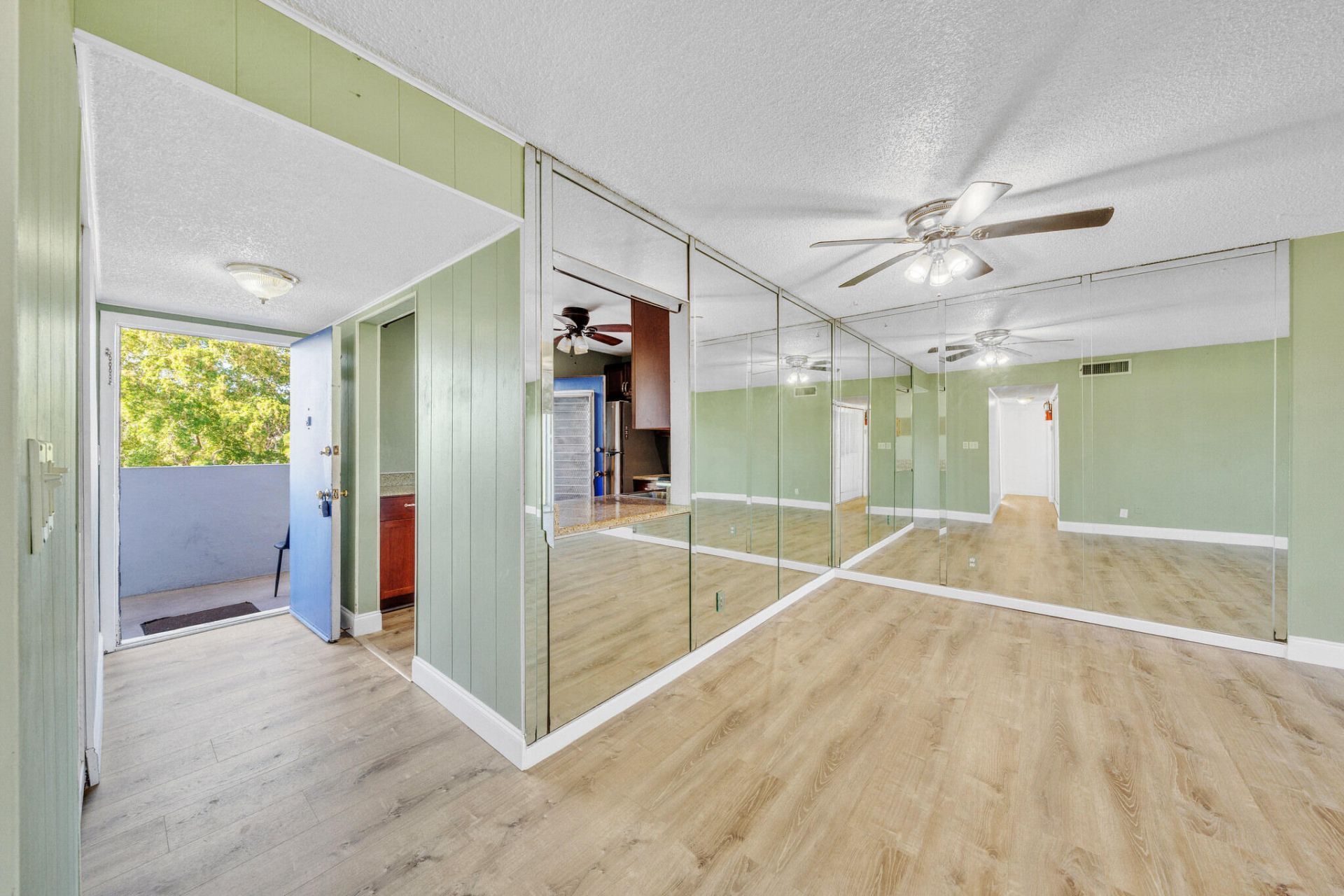 7541 NW 16th Street, Unit 1411, Plantation, FL 33313 Photo