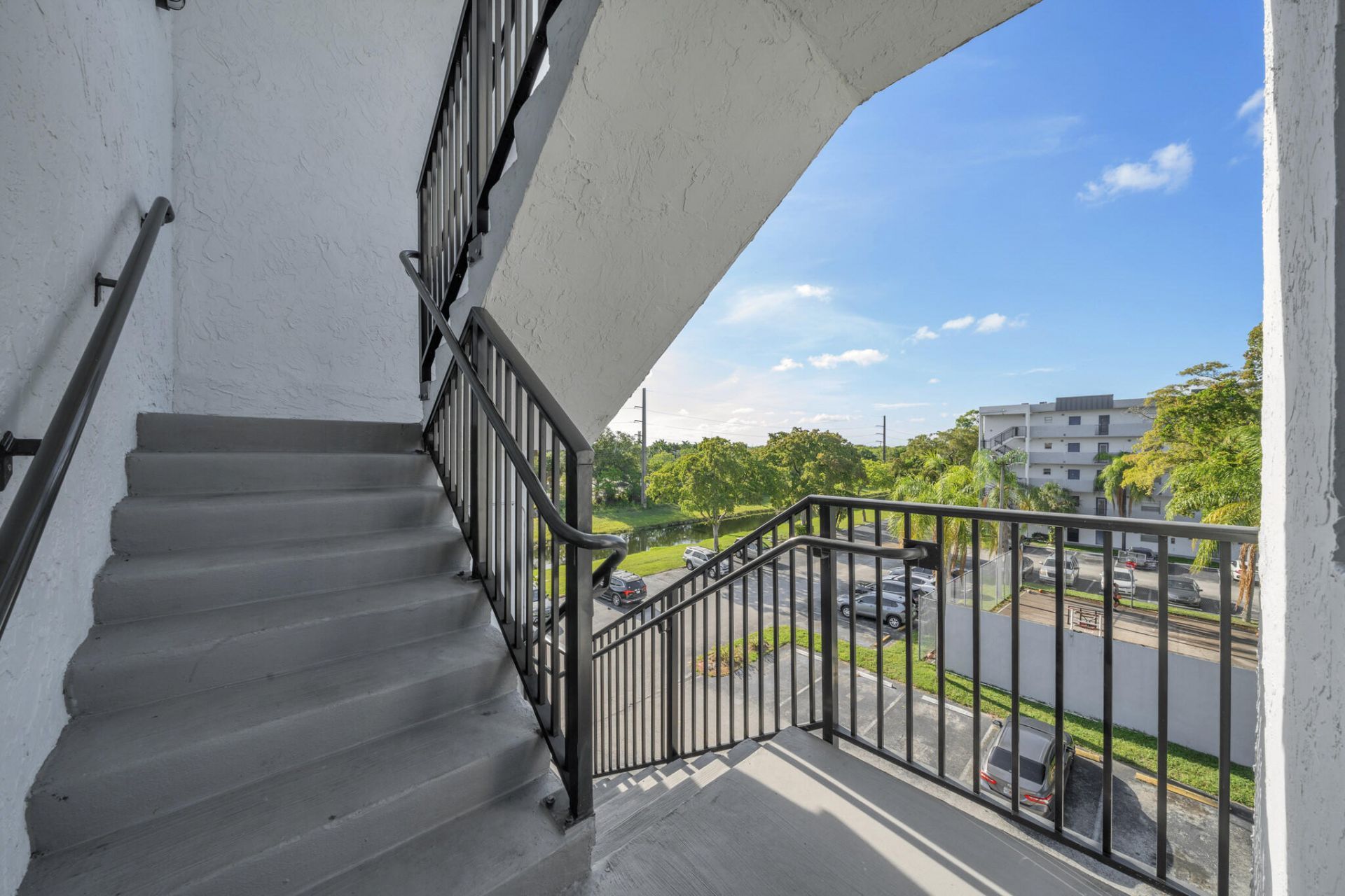 7541 NW 16th Street, Unit 1411, Plantation, FL 33313 Photo