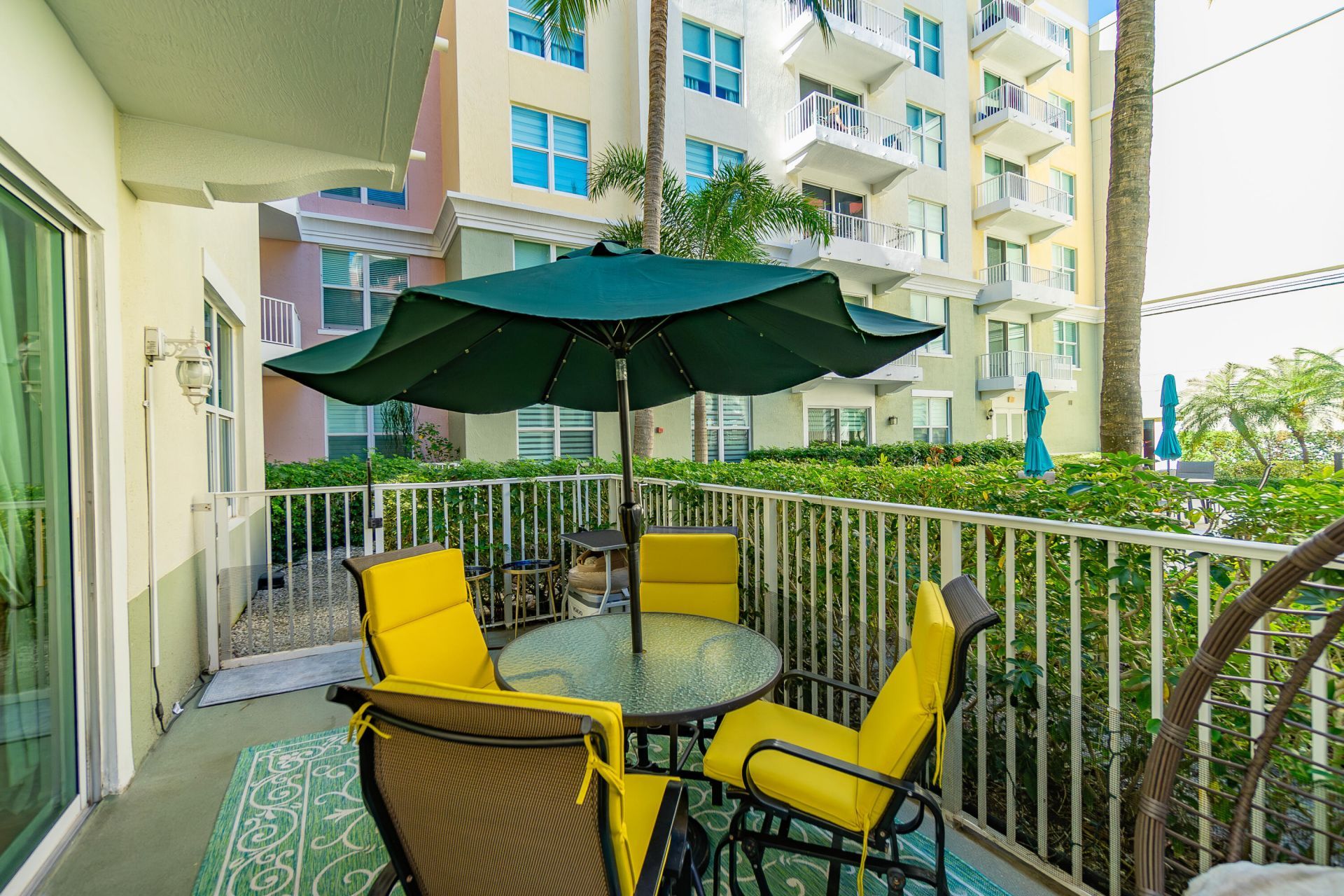 804 E Windward Way, Unit 108, Lantana, FL 33462 Photo