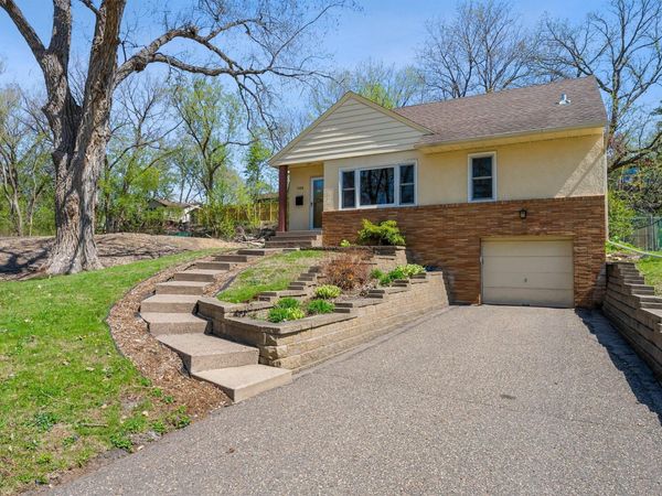 568 Frontenac Place, Saint Paul, MN 55104