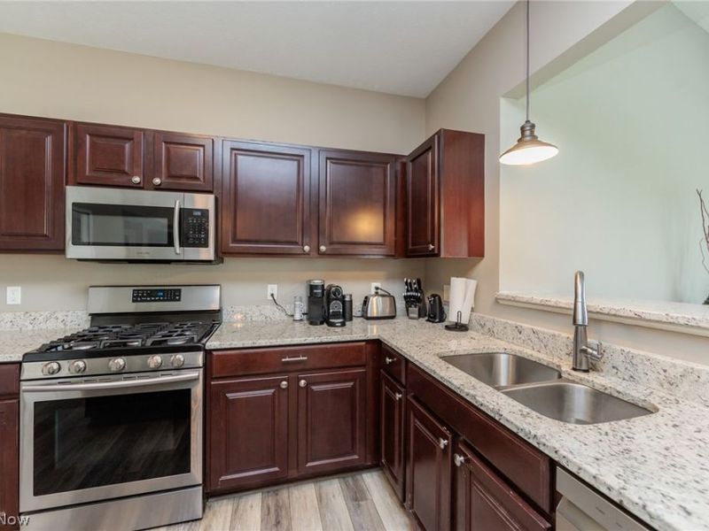 1422 Mclean Avenue, Streetsboro, OH 44241 Photo 9