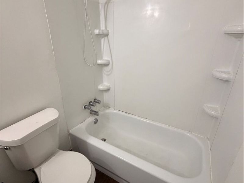 21 Wayne Street, Unit 1, Niles, OH 44446 Photo 19