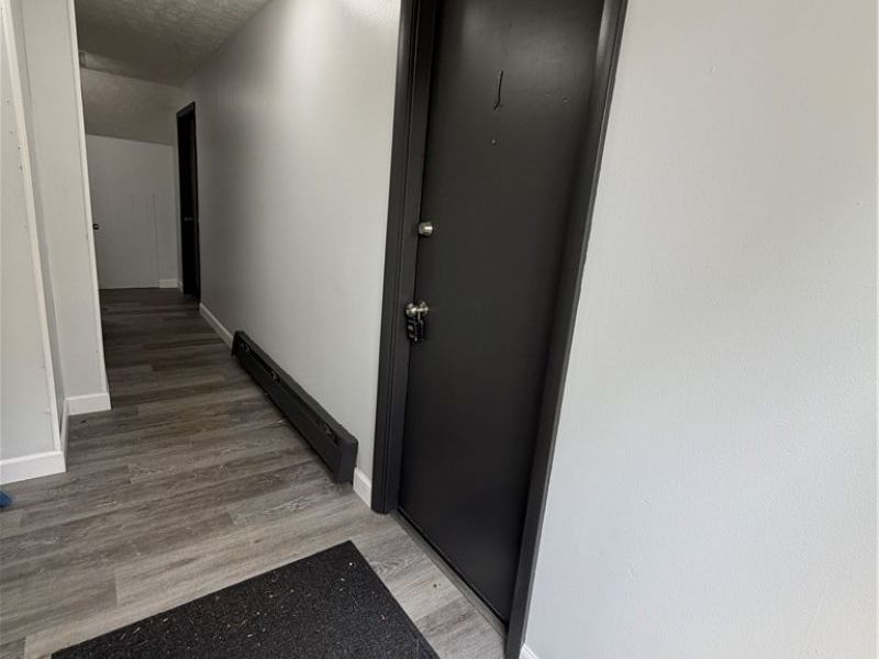 21 Wayne Street, Unit 1, Niles, OH 44446 Photo 2