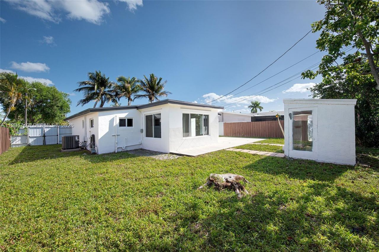 3524 SW 14th St, Fort Lauderdale, FL 33312 Photo