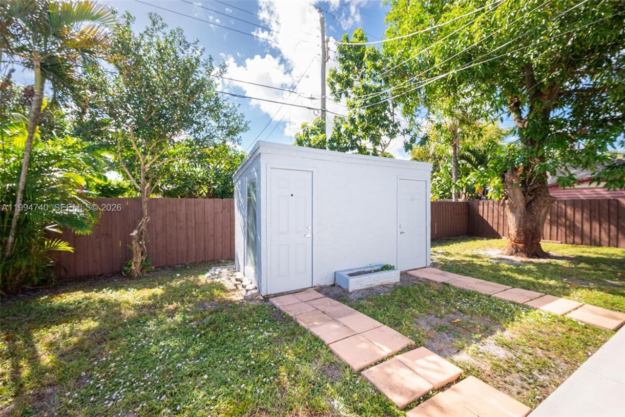 3524 SW 14th St, Fort Lauderdale, FL 33312 Photo