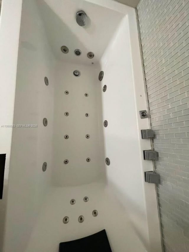 209 N Fort Lauderdale Beach Blvd, Unit 12E, Fort Lauderdale, FL 33304 Photo