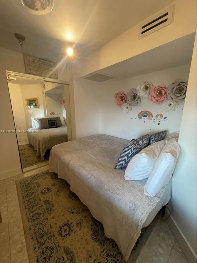 209 N Fort Lauderdale Beach Blvd, Unit 12E, Fort Lauderdale, FL 33304 Photo